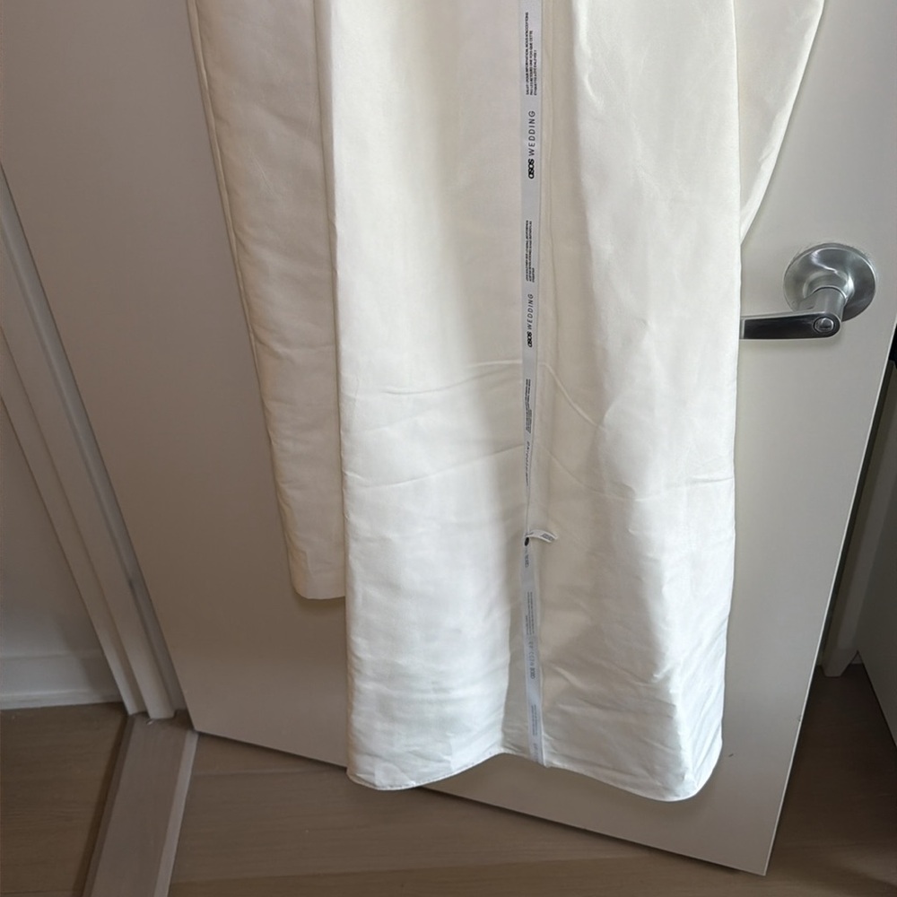 ASOS Ivory Strapless Column Gown - Picture 10 of 10